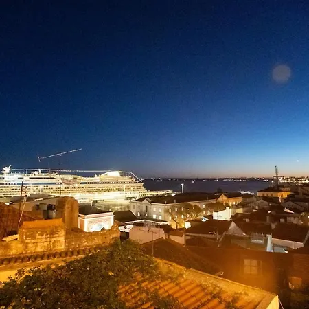 Alfama, The Heart Of Fado - Minutes From Tram 28 *