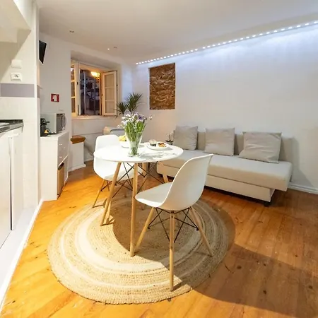 Apartament Alfama, The Heart Of Fado - Minutes From Tram 28 *
