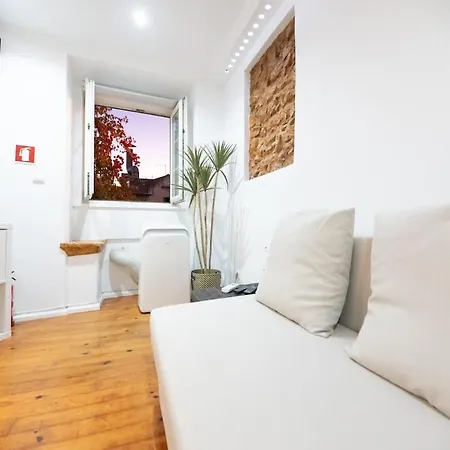 Alfama, The Heart Of Fado - Minutes From Tram 28 *